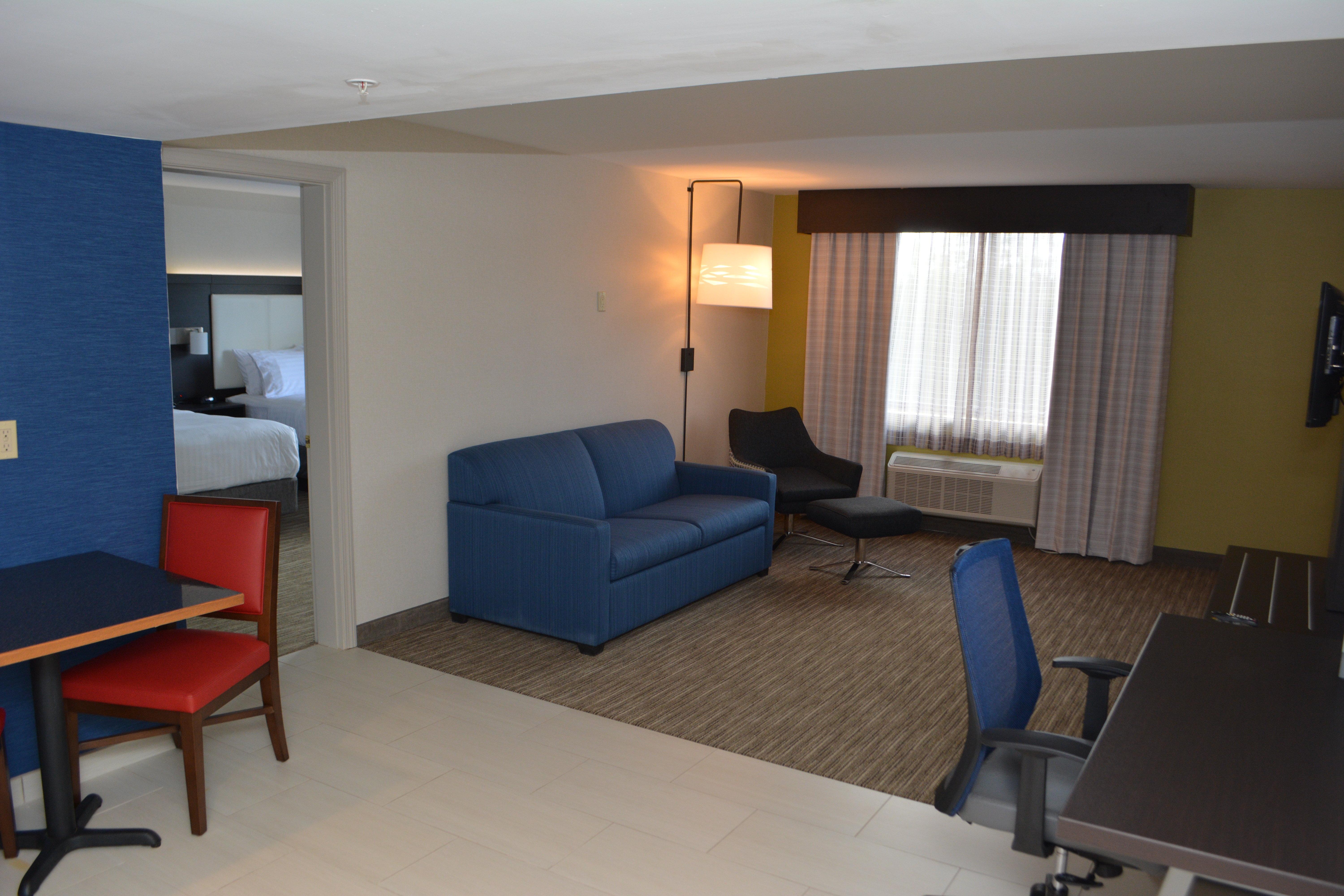 Holiday Inn Express & Suites Waterville - North By Ihg Eksteriør bilde