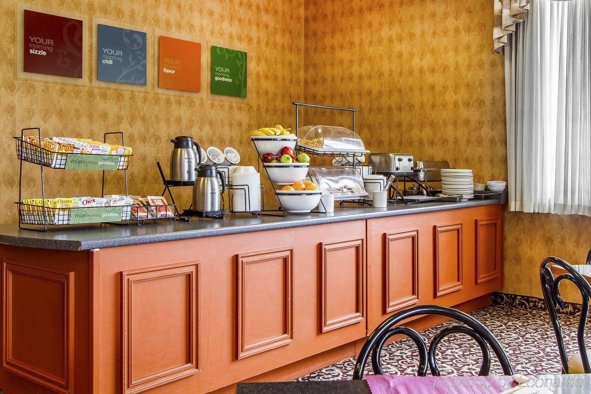 Holiday Inn Express & Suites Waterville - North By Ihg Eksteriør bilde