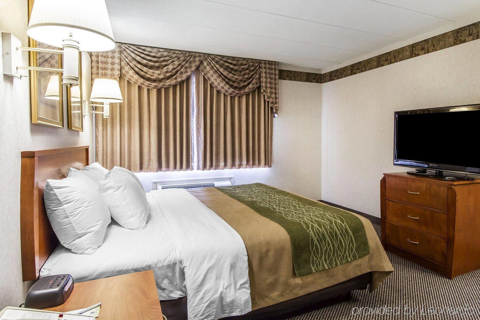 Holiday Inn Express & Suites Waterville - North By Ihg Eksteriør bilde