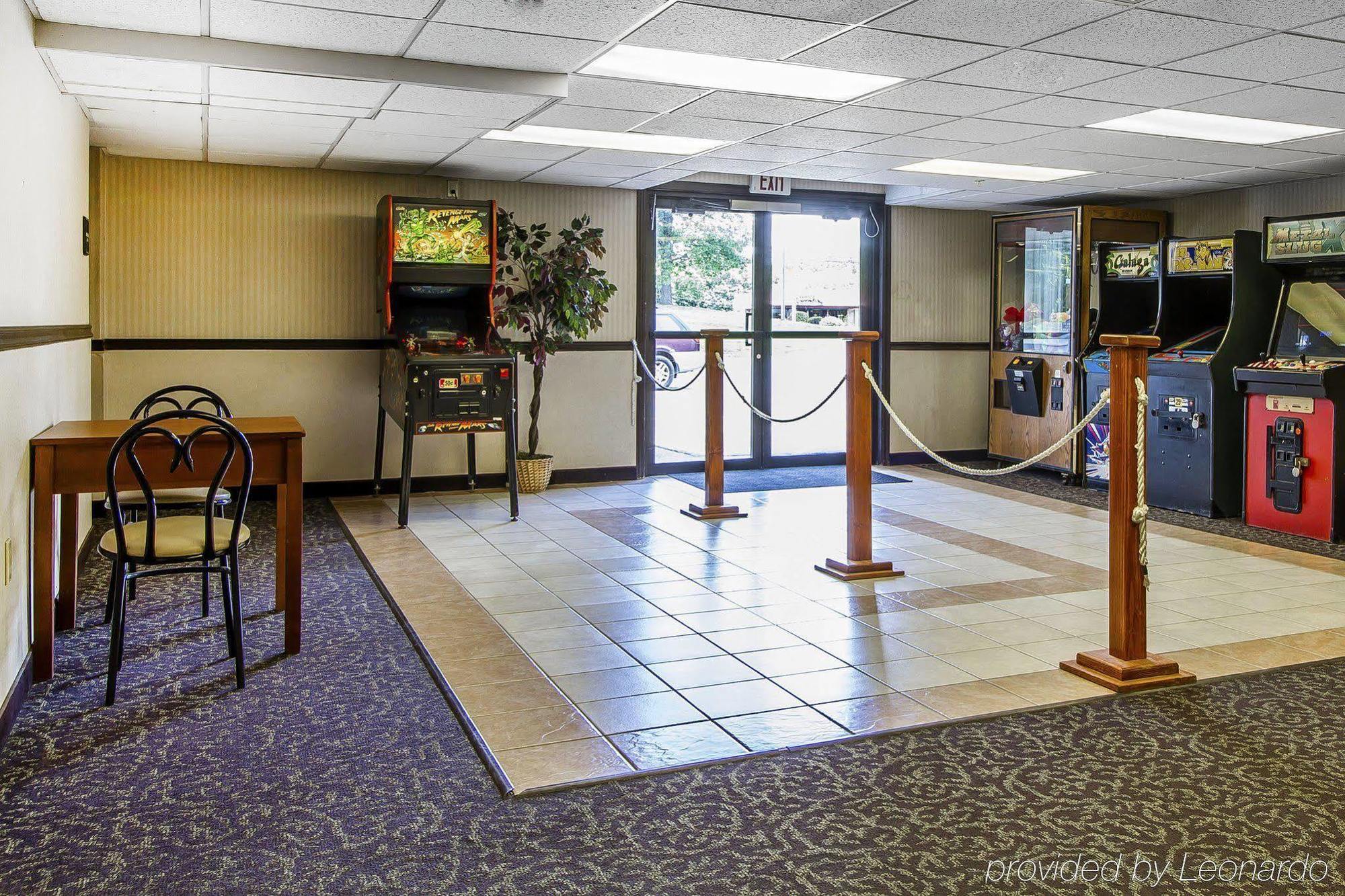 Holiday Inn Express & Suites Waterville - North By Ihg Eksteriør bilde
